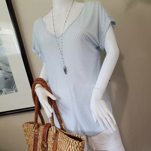 Apt 9 medium blouse - Picture 3 of 6